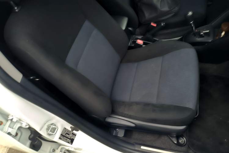 Used Toyota YARiS L Zhi Xiang 2017 1.5E CVT Dynamic Edition Right Front Seat