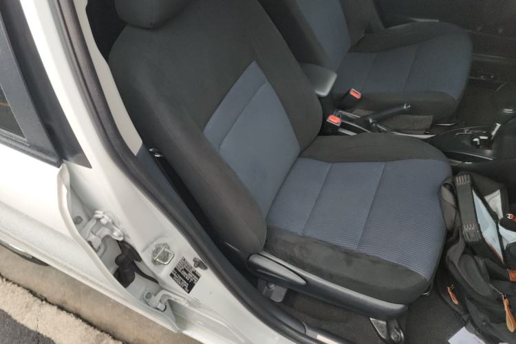 Used Toyota YARiS L Zhi Xiang 2017 1.5E CVT Dynamic Edition Right Front Seat