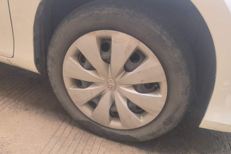 Used Toyota YARiS L Zhi Xiang 2017 1.5E CVT Dynamic Edition Right Front Wheel Hub