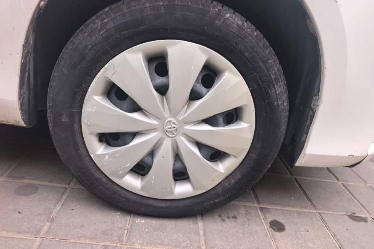 Used Toyota YARiS L Zhi Xiang 2017 1.5E CVT Dynamic Edition Right Front Wheel Hub