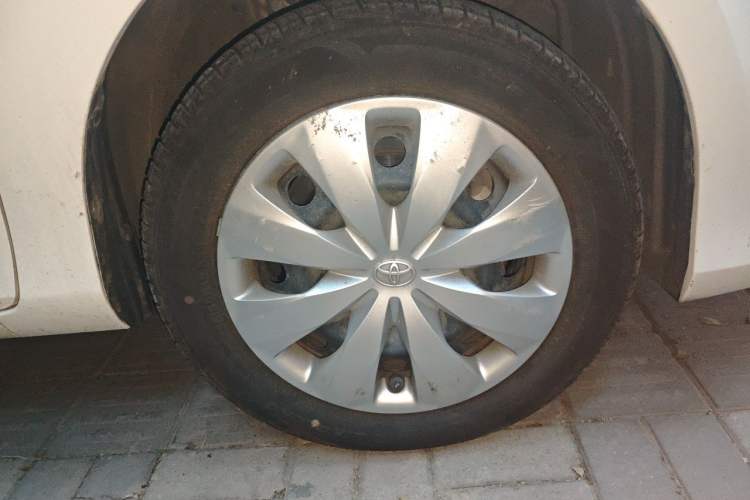 Used Toyota YARiS L Zhi Xiang 2017 1.5E CVT Dynamic Edition Right Front Wheel Hub