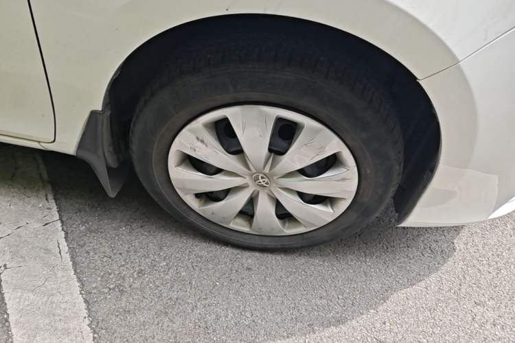 Used Toyota YARiS L Zhi Xiang 2017 1.5E CVT Dynamic Edition Right Front Wheel Hub