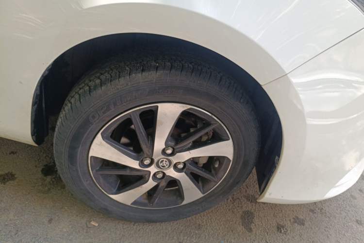 Used Toyota YARiS L Zhi Xiang 2017 1.5E CVT Dynamic Edition Right Front Wheel Hub