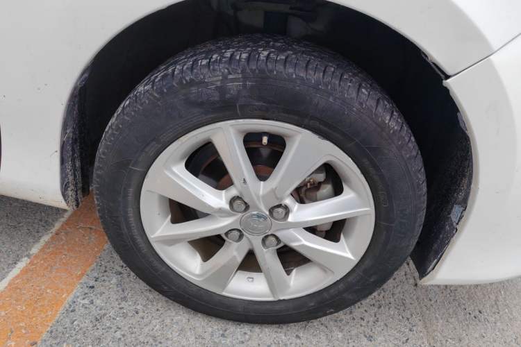 Used Toyota YARiS L Zhi Xiang 2017 1.5E CVT Dynamic Edition Right Front Wheel Hub