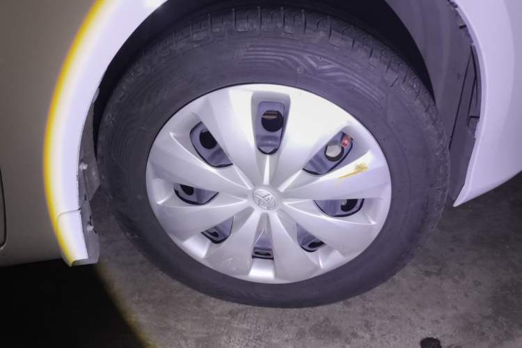 Used Toyota YARiS L Zhi Xiang 2017 1.5E CVT Dynamic Edition Right Front Wheel Hub