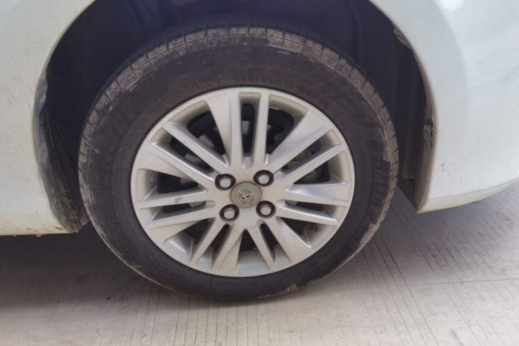 Used Toyota YARiS L Zhi Xiang 2017 1.5E CVT Dynamic Edition Right Front Wheel Hub