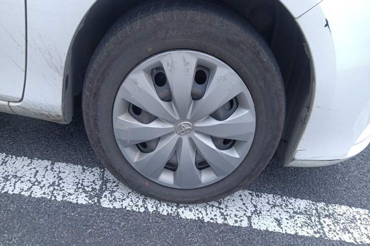 Used Toyota YARiS L Zhi Xiang 2017 1.5E CVT Dynamic Edition Right Front Wheel Hub