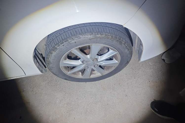 Used Toyota YARiS L Zhi Xiang 2017 1.5E CVT Dynamic Edition Right Front Wheel Hub