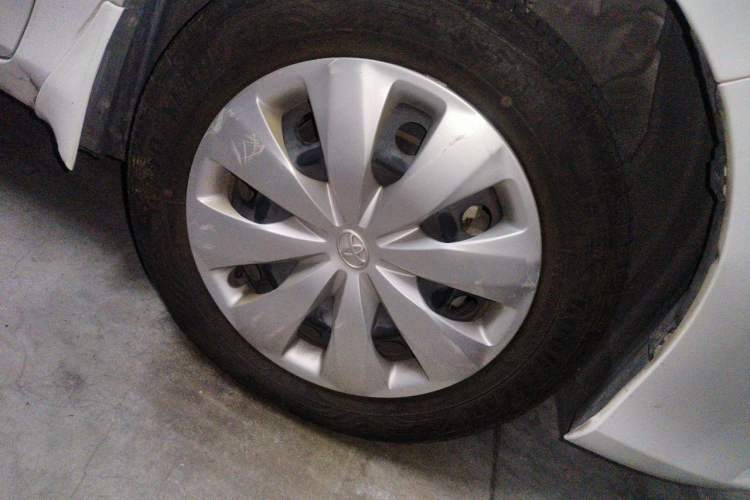 Used Toyota YARiS L Zhi Xiang 2017 1.5E CVT Dynamic Edition Right Front Wheel Hub