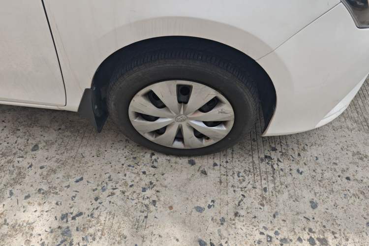 Used Toyota YARiS L Zhi Xiang 2017 1.5E CVT Dynamic Edition Right Front Wheel Hub