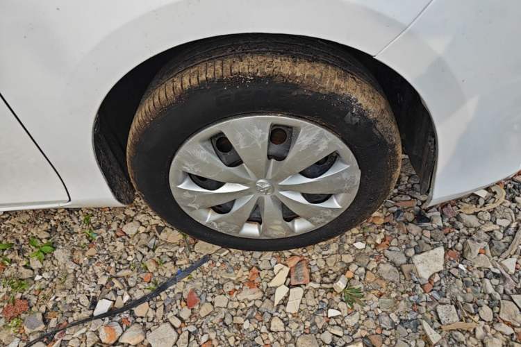 Used Toyota YARiS L Zhi Xiang 2017 1.5E CVT Dynamic Edition Right Front Wheel Hub