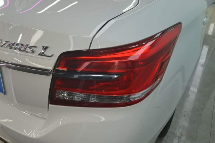 Used Toyota YARiS L Zhi Xiang 2017 1.5E CVT Dynamic Edition Right Rear Taillight