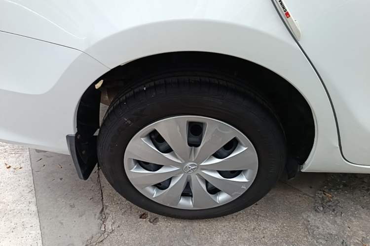 Used Toyota YARiS L Zhi Xiang 2017 1.5E CVT Dynamic Edition Right Rear Wheel Hub