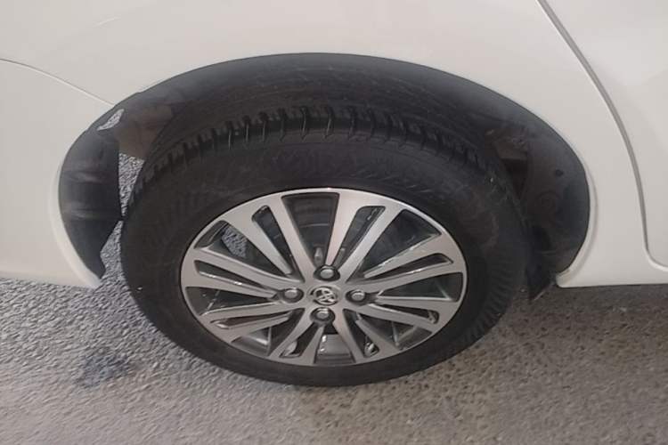Used Toyota YARiS L Zhi Xiang 2017 1.5E CVT Dynamic Edition Right Rear Wheel Hub
