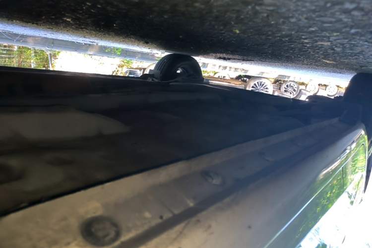 Used Toyota YARiS L Zhi Xiang 2017 1.5E CVT Dynamic Edition Right Side Sill