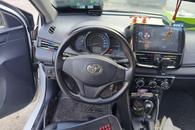 Used Toyota YARiS L Zhi Xiang 2017 1.5E CVT Dynamic Edition Steering Wheel