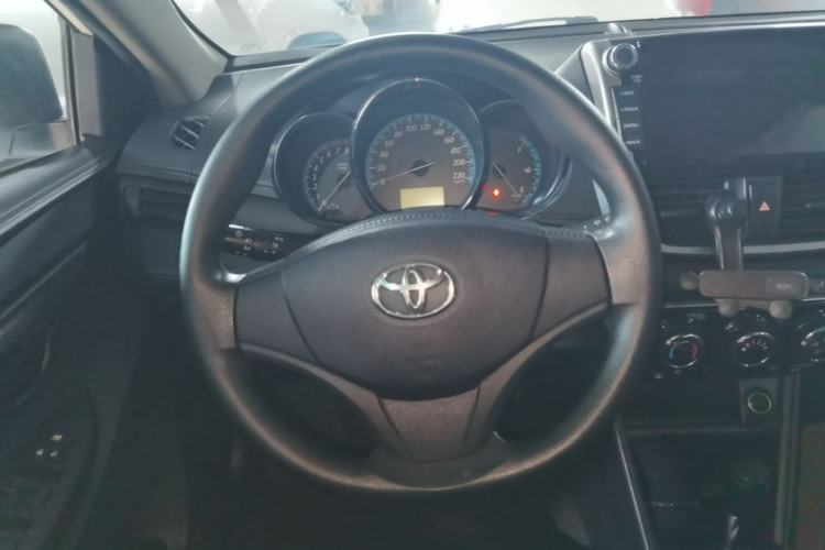 Used Toyota YARiS L Zhi Xiang 2017 1.5E CVT Dynamic Edition Steering Wheel