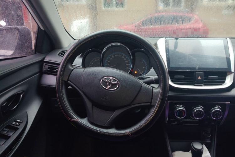 Used Toyota YARiS L Zhi Xiang 2017 1.5E CVT Dynamic Edition Steering Wheel