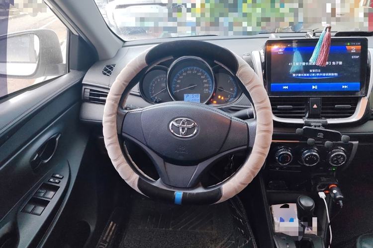 Used Toyota YARiS L Zhi Xiang 2017 1.5E CVT Dynamic Edition Steering Wheel