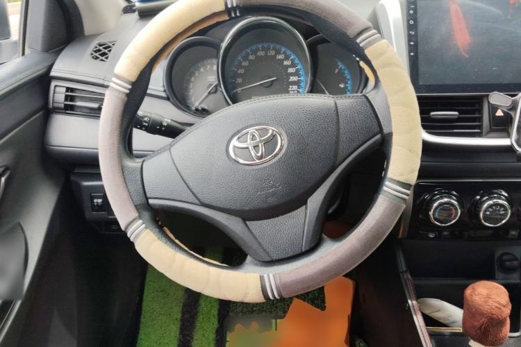 Used Toyota YARiS L Zhi Xiang 2017 1.5E CVT Dynamic Edition Steering Wheel