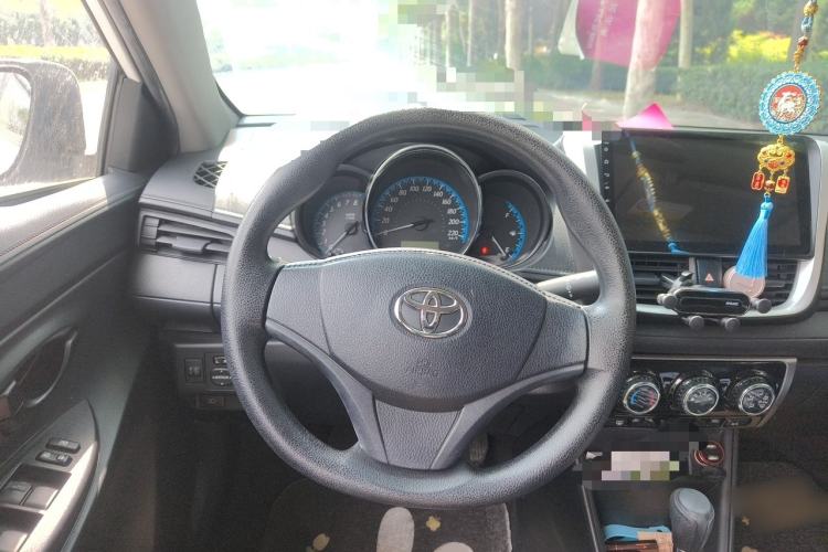Used Toyota YARiS L Zhi Xiang 2017 1.5E CVT Dynamic Edition Steering Wheel