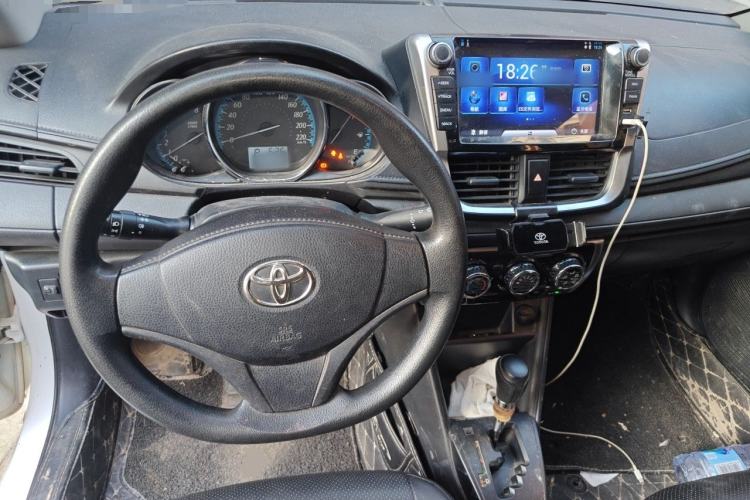 Used Toyota YARiS L Zhi Xiang 2017 1.5E CVT Dynamic Edition Steering Wheel