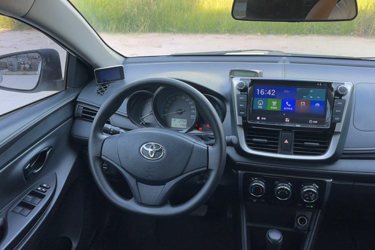 Used Toyota YARiS L Zhi Xiang 2017 1.5E CVT Dynamic Edition Steering Wheel