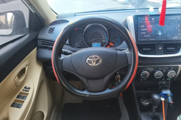 Used Toyota YARiS L Zhi Xiang 2017 1.5E CVT Dynamic Edition Steering Wheel