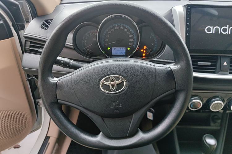 Used Toyota YARiS L Zhi Xiang 2017 1.5E CVT Dynamic Edition Steering Wheel