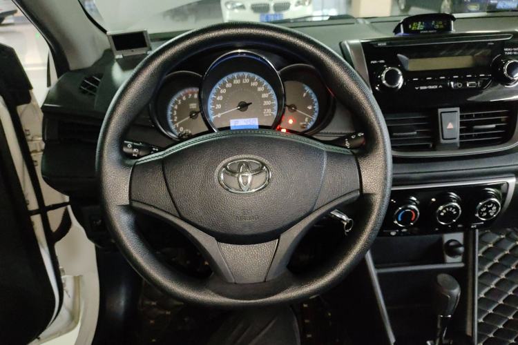 Used Toyota YARiS L Zhi Xiang 2017 1.5E CVT Dynamic Edition Steering Wheel