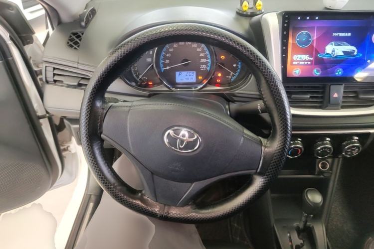 Used Toyota YARiS L Zhi Xiang 2017 1.5E CVT Dynamic Edition Steering Wheel