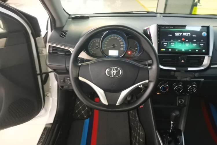 Used Toyota YARiS L Zhi Xiang 2017 1.5E CVT Dynamic Edition Steering Wheel
