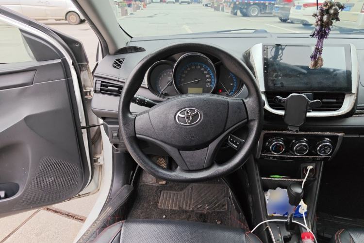 Used Toyota YARiS L Zhi Xiang 2017 1.5E CVT Dynamic Edition Steering Wheel