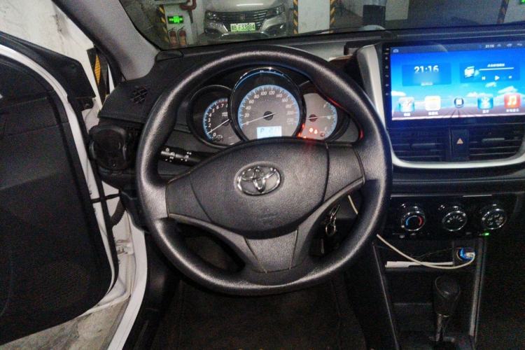 Used Toyota YARiS L Zhi Xiang 2017 1.5E CVT Dynamic Edition Steering Wheel