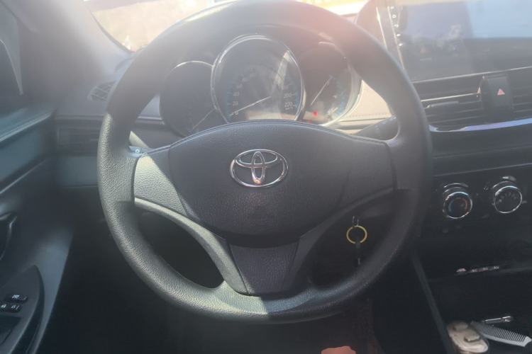Used Toyota YARiS L Zhi Xiang 2017 1.3E Manual Charm Edition Steering Wheel