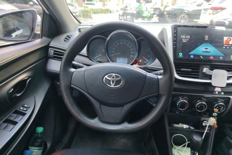 Used Toyota YARiS L Zhi Xiang 2017 1.5E CVT Dynamic Edition Steering Wheel