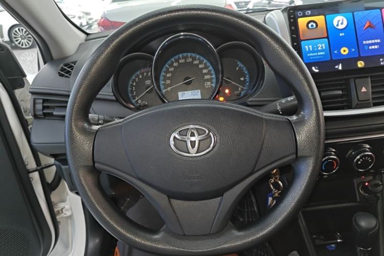 Used Toyota YARiS L Zhi Xiang 2017 1.5E CVT Dynamic Edition Steering Wheel