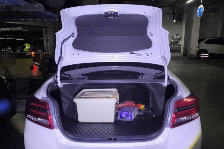Used Toyota YARiS L Zhi Xiang 2017 1.5E CVT Dynamic Edition Trunk