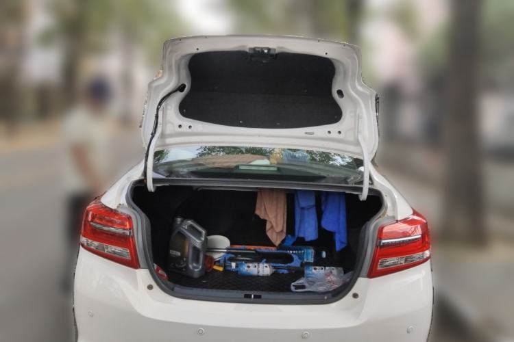 Used Toyota YARiS L Zhi Xiang 2017 1.5E CVT Dynamic Edition Trunk