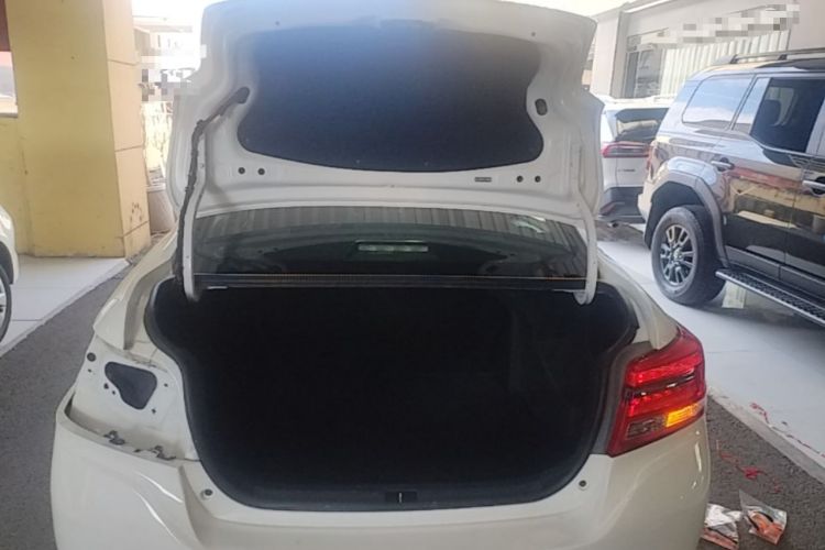 Used Toyota YARiS L Zhi Xiang 2017 1.5E CVT Dynamic Edition Trunk
