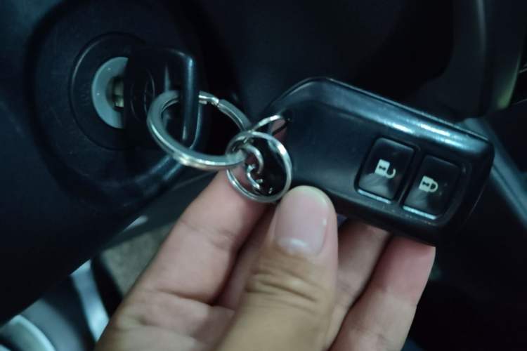 Used Toyota YARiS L Zhi Xiang 2017 1.5E CVT Dynamic Edition Vehicle Key