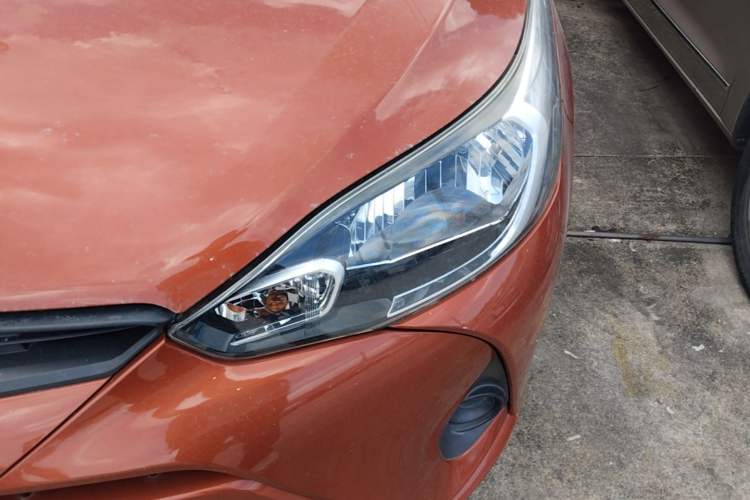 Used Toyota YARiS L Zhi Xiang 2017 1.5E CVT Dynamic Edition Left Front Headlight