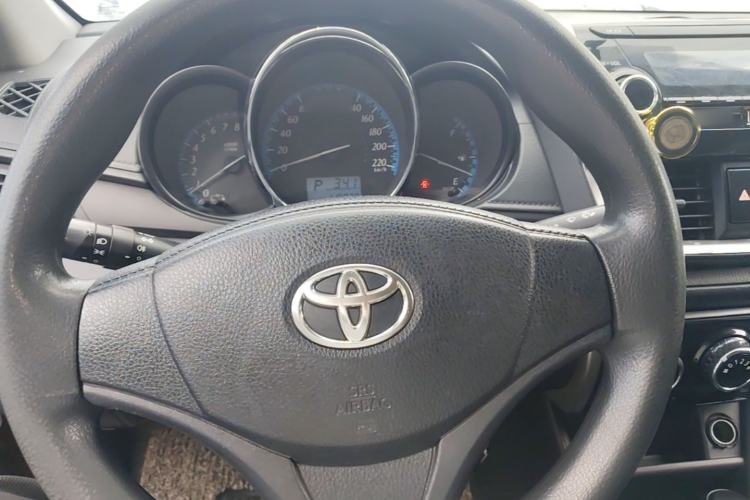 Used Toyota YARiS L Zhi Xiang 2017 1.5E CVT Dynamic Edition Steering Wheel