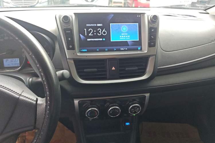 Used Toyota YARiS L Zhi Xiang 2018 1.5E CVT Champion Limited Edition Audio And AC Panel