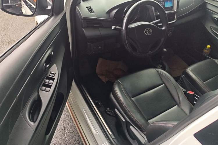 Used Toyota YARiS L Zhi Xiang 2018 1.5E CVT Champion Limited Edition Driver Seat