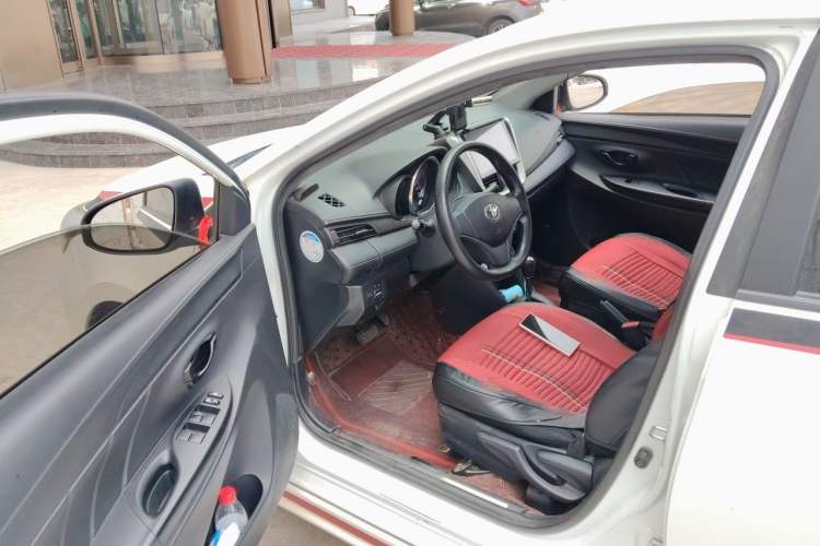Used Toyota YARiS L Zhi Xiang 2018 1.5E CVT Champion Limited Edition Driver Seat