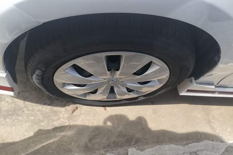 Used Toyota YARiS L Zhi Xiang 2018 1.5E CVT Champion Limited Edition Exterior 4
