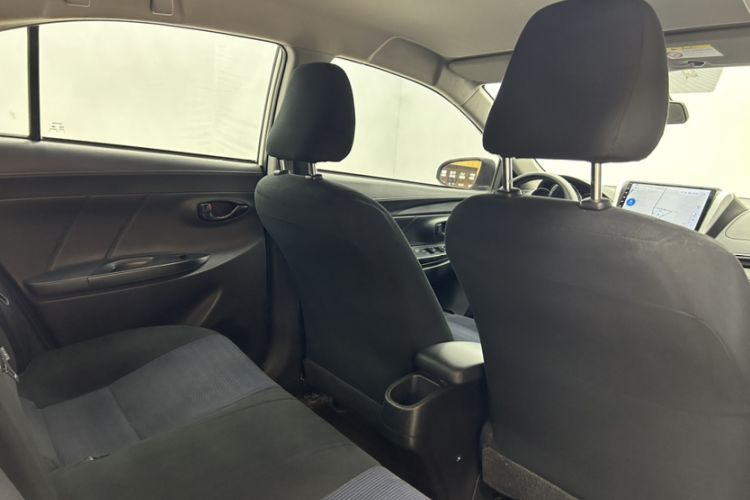 Used Toyota YARiS L Zhi Xiang 2018 1.5E CVT Champion Limited Edition Interior 3