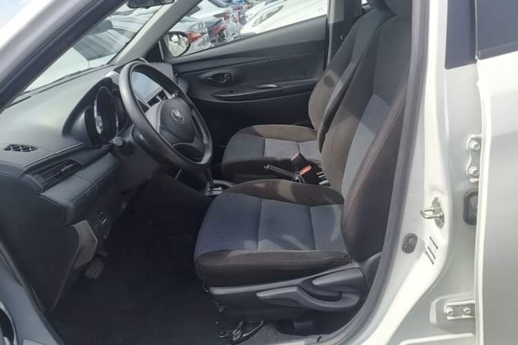 Used Toyota YARiS L Zhi Xiang 2018 1.5E CVT Champion Limited Edition Left Front Seat