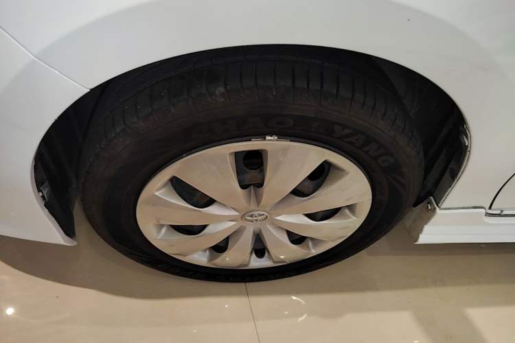 Used Toyota YARiS L Zhi Xiang 2018 1.5E CVT Champion Limited Edition Left Front Wheel Hub